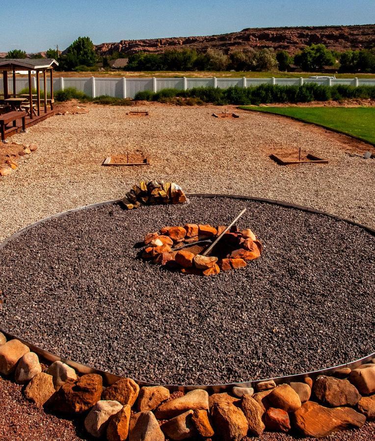 Moab Desert Home, 4 Bedroom Private House, Sleeps 10, Pet Friendly Exterior photo